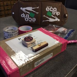 Packaged w care+50% ♻️ materials